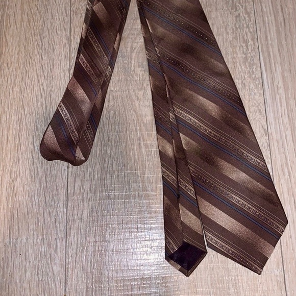 Mervyn’s Mens Collection vintage brown satin striped office formal tie - Picture 1 of 4